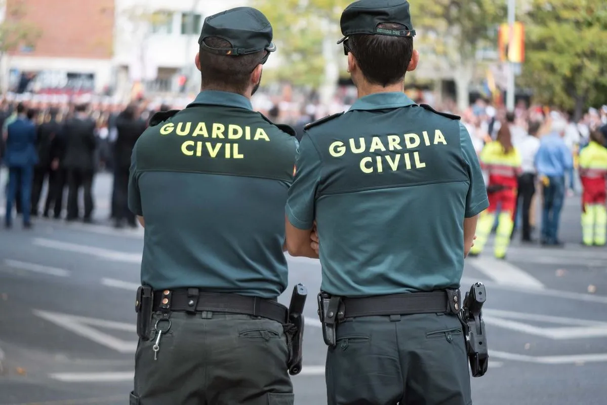 {'en': 'Diabetes and access to the Civil Guard', 'es': 'Diabetes y acceso a la Guardia Civil'} Image