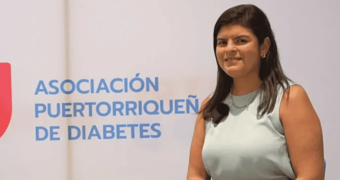 {'en': '"Everything can be, you just have to look for adjustments and educate 100 percent," runner with type 1 diabetes', 'es': '"Todo se puede, solo hay que buscar ajustes y educarse al 100 por ciento", corredora con diabetes tipo 1'} Image