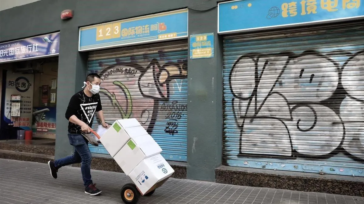 {'en': 'Diabetic material supply', 'es': 'Suministro material diabetico'} Image