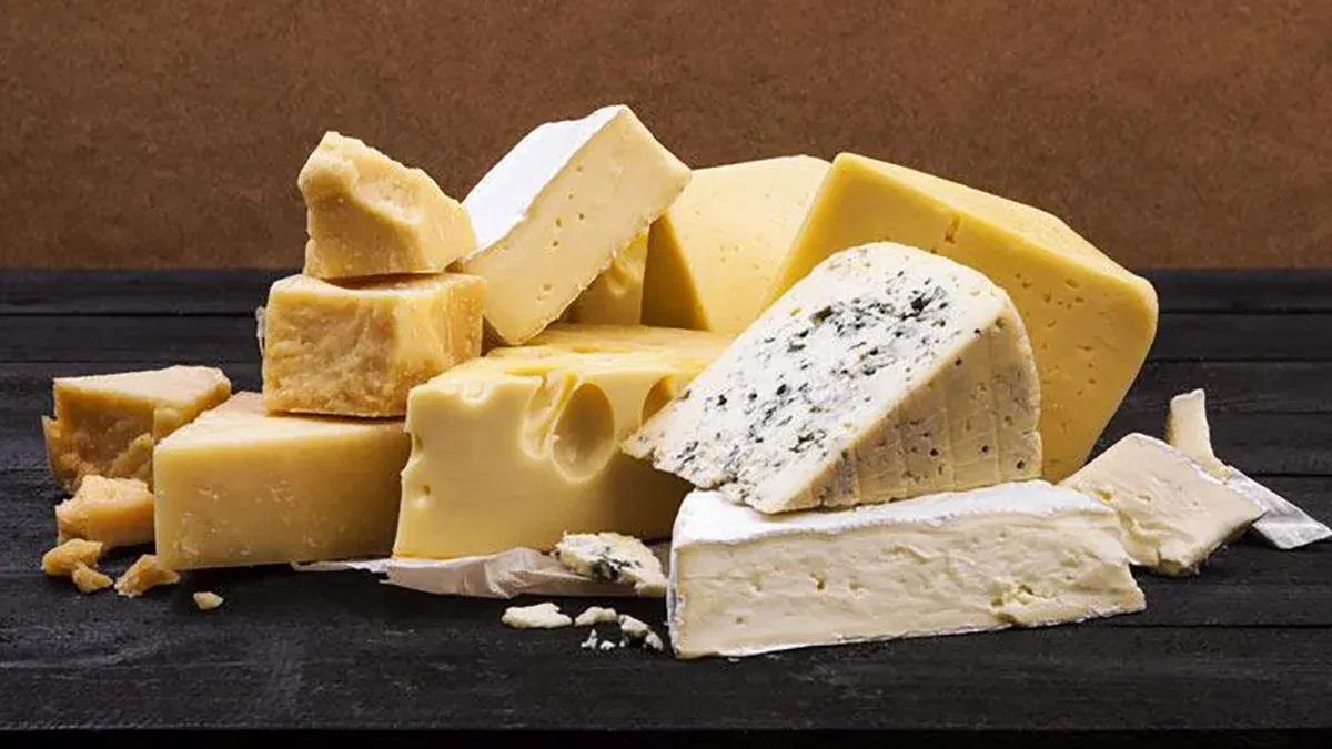 {'en': '[[NO-TRANS]]🧀 ¿El queso es proteína… o grasa? Ojo con este error (muy común en diabetes)', 'es': '🧀 ¿El queso es proteína… o grasa? Ojo con este error (muy común en diabetes)'} Image