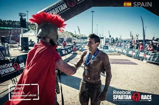 {'en': 'Alejandro Samper "The Diabetic Spartan"', 'es': 'Alejandro Samper "El espartano diabético"'} Image