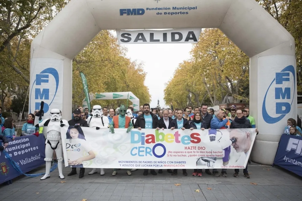 {'en': 'Sport and solidarity for diabetes - 3,000 runners in Valladolid', 'es': 'Deporte y solidaridad por la diabetes - 3.000 corredores en Valladolid'} Image