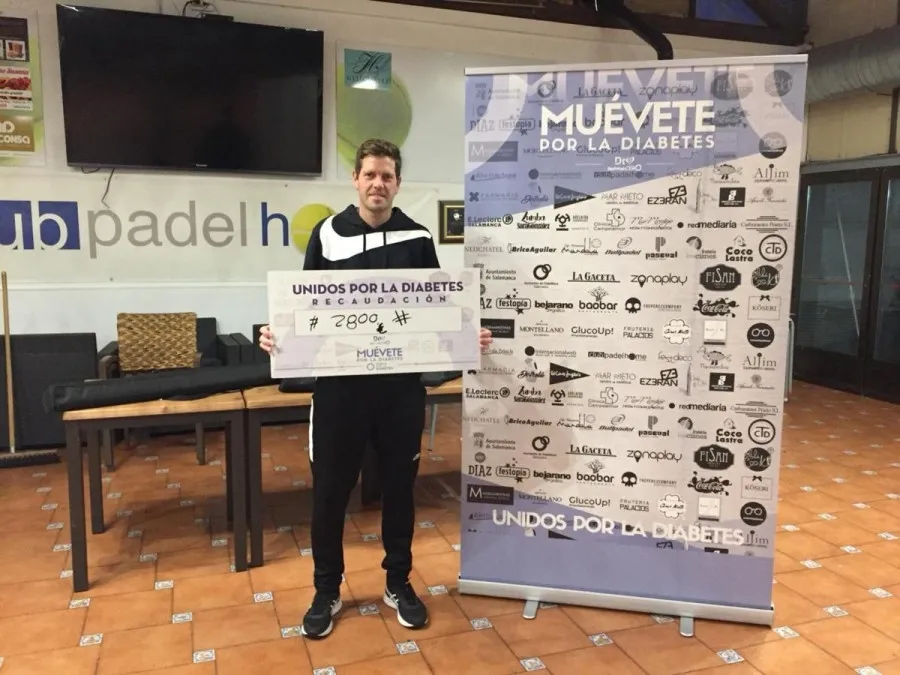 {'en': 'A paddle tournament raises 2,800 euros for diabetes investigation', 'es': 'Un torneo de pádel recauda 2.800 euros para la investigación de la diabetes'} Image