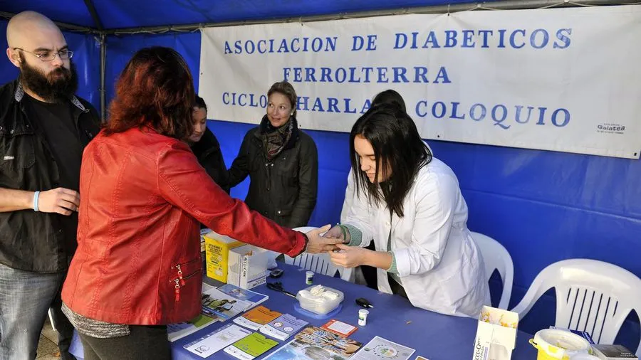 {'en': 'The Ferrolterra Diabetics Association renews its management team', 'es': 'La Asociación de Diabéticos Ferrolterra renueva su equipo directivo'} Image