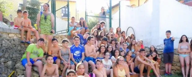 {'en': 'The Granada Diabetic Association brings together 50 children with diabetes in their summer camp', 'es': 'La Asociación Granadina de Diabéticos reúne a 50 niños con diabetes en su campamento estival'} Image