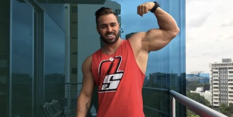 {'en': 'Jason Poston, bodybuilder Guatemala visit and shares its secrets', 'es': 'Jason Poston, fisicoculturista visita Guatemala y comparte sus secretos'} Image