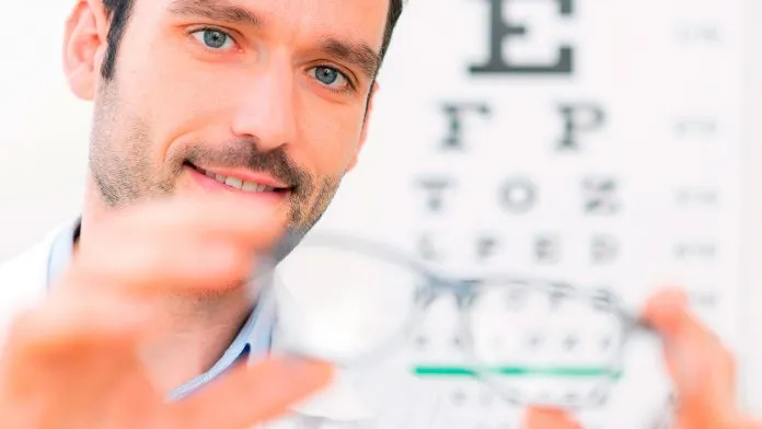 {'en': 'Recommendations to prevent ocular complications from diabetes', 'es': 'Recomendaciones para prevenir complicaciones oculares por la diabetes'} Image