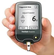 {'en': 'Freestyle Insulinx glucose meter', 'es': 'Medidor de glucosa Freestyle InsuLinx'} Image