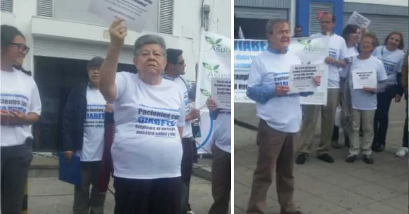 {'en': 'Patients with diabetes protest against Cafesalud', 'es': 'Pacientes con diabetes protestan contra Cafesalud'} Image