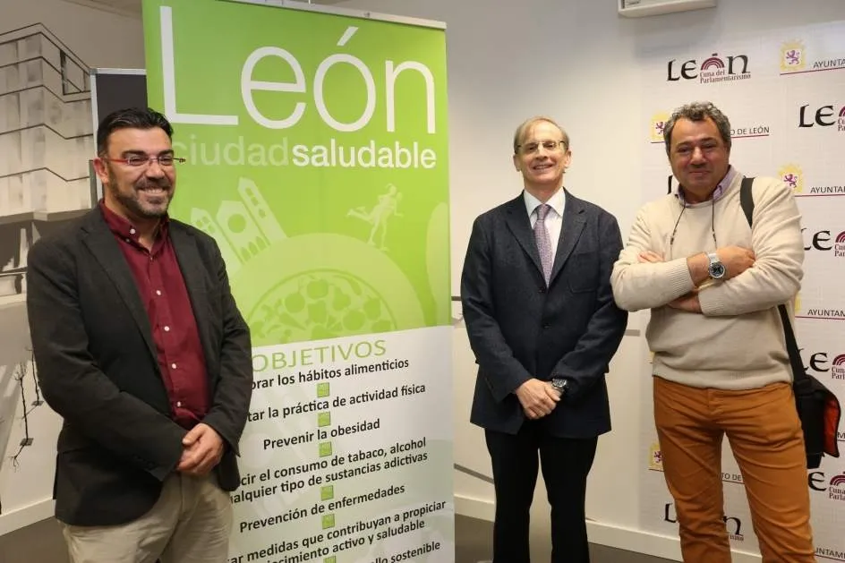 {'en': 'León City Council organizes Colloquio on the occasion of World Diabetes Day', 'es': 'Ayuntamiento de León organiza coloquio con motivo del Día Mundial de la diabetes'} Image