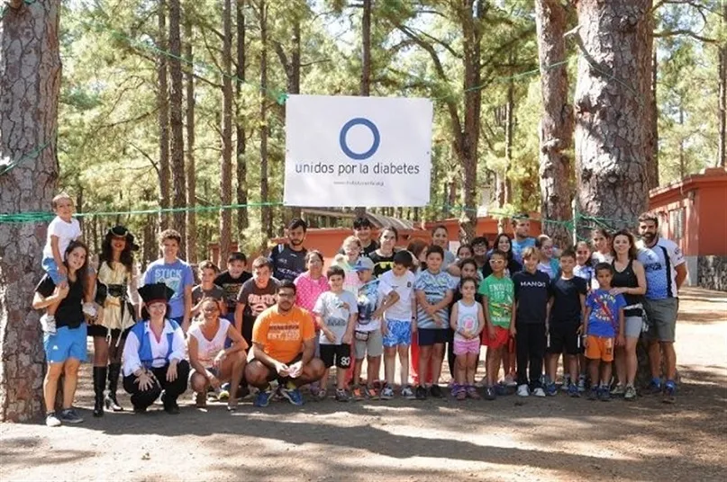 {'en': 'Summer camps throughout Spain for children with diabetes', 'es': 'Campamentos de verano en toda España para niños con diabetes'} Image