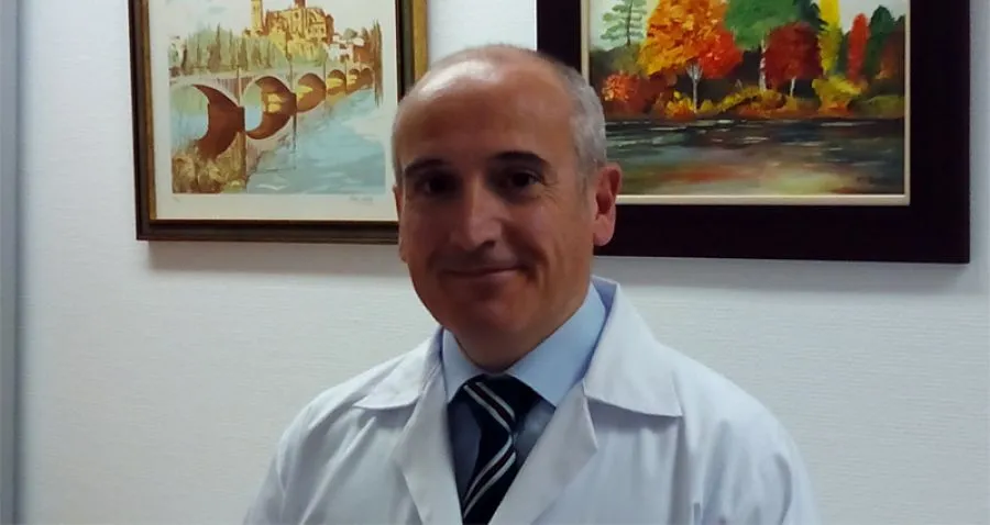 {'en': 'Dr. Gómez Peralta: "In Diabetes we talk about medicine based on preference"', 'es': 'Dr. Gómez Peralta: “En diabetes hablamos de Medicina basada en la preferencia”'} Image