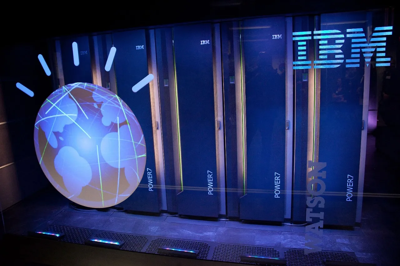 {'en': 'IBM Search for health solutions with Watson', 'es': 'IBM busca soluciones para la salud con Watson'} Image